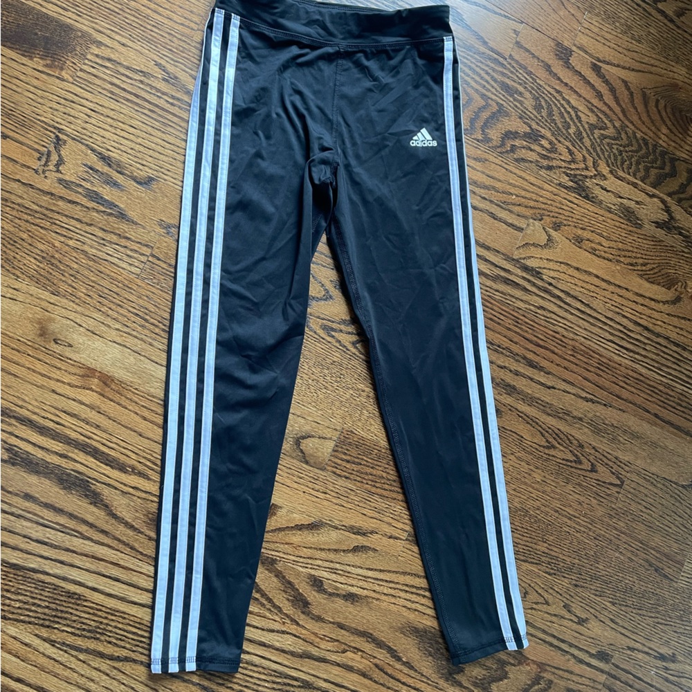Girls ADIDAS leggings!! M (10-12)